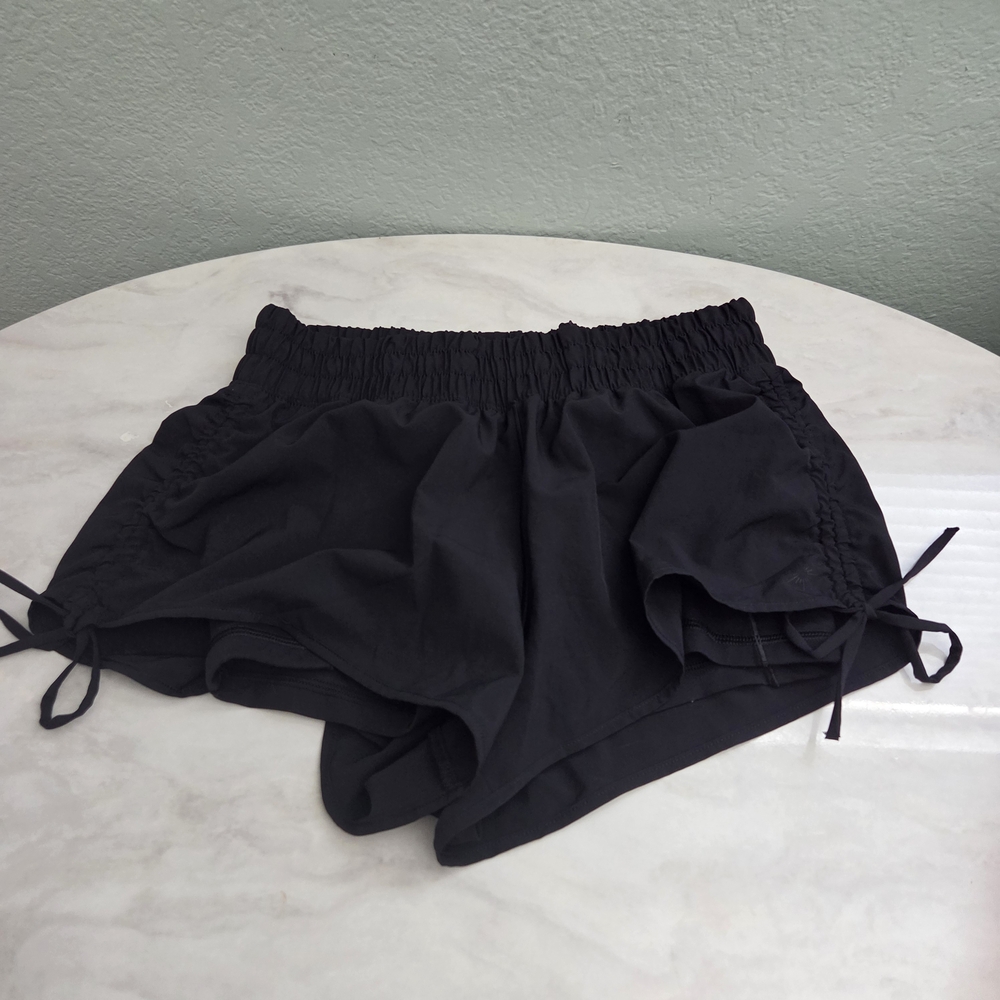 OFFLINE By Aerie Ruched Hot Stuff Short